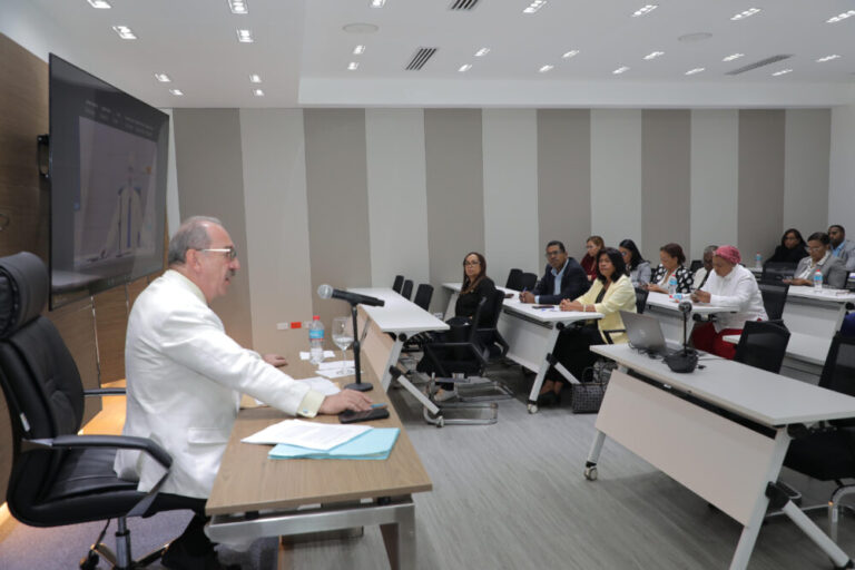 Cámara de Diputados inicia máster en Derecho Constitucional y representación política