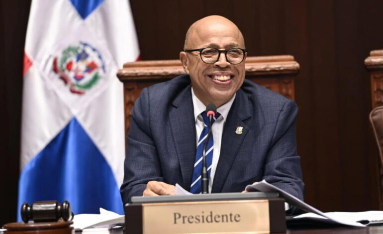 Pacheco destaca armonía legislativa y garantiza cesantía intacta