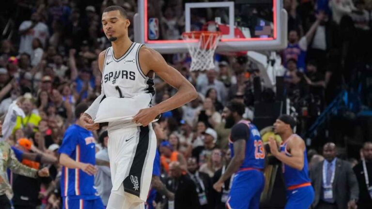 Wembanyama responde a las críticas y lidera triunfo de los Spurs en las Finales