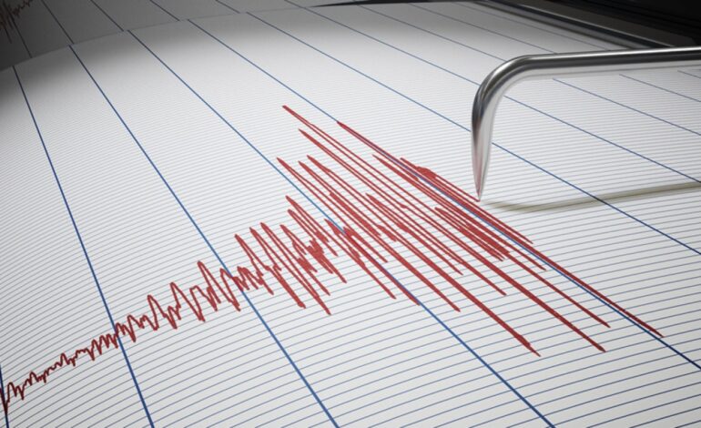 Temblor de magnitud 5 provoca evacuaciones en varias zonas del país