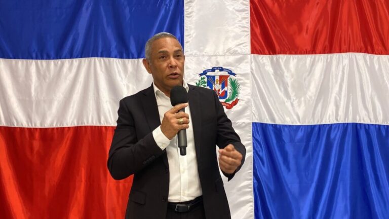 Dominicanos en Italia expresan solidaridad con Venezuela