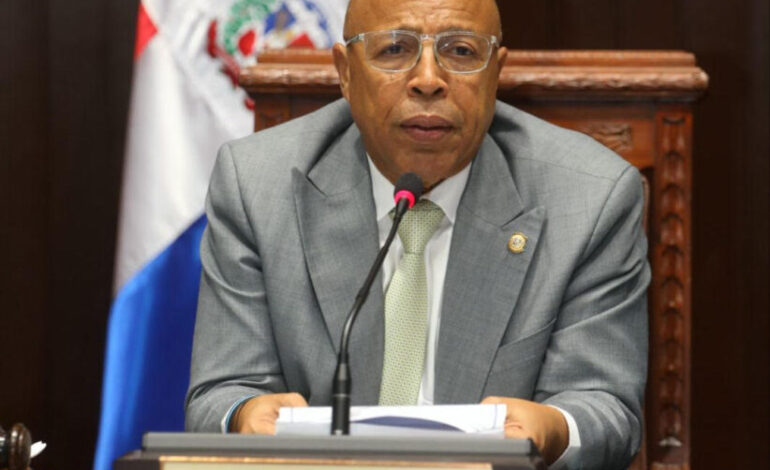 Alfredo Pacheco valora esfuerzos diplomáticos por la paz y destaca impacto en la economía dominicana