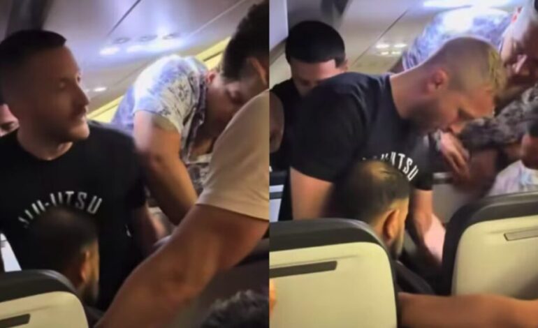 Pasajero intenta abrir puerta de avión y expeleador evita tragedia