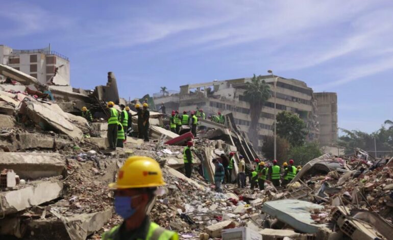 Sube a 1,450 cifra de muertos por terremotos en Venezuela