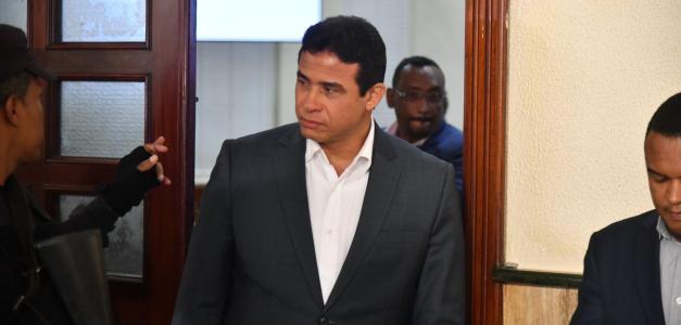 Condenan a 20 años de prisión al exmayor general Adán Cáceres por el caso Coral y Coral 5G