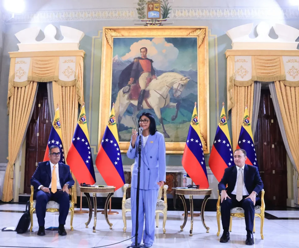 Gobierno de Venezuela decreta emergencia nacional
