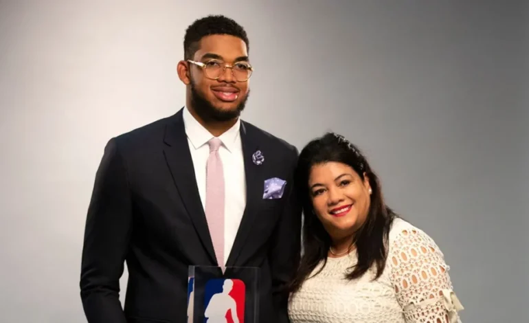 Towns honra a su madre y lidera reacción de los Knicks en el Juego 1 de las Finales