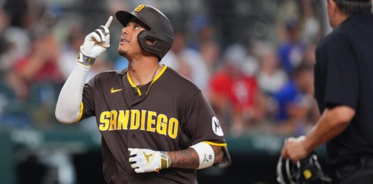 Manny Machado decide en la décima y guía la remontada de los Padres sobre Texas