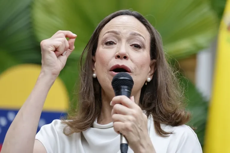 María Corina Machado anuncia que regresará a Venezuela tras los terremotos: “Ha llegado el momento”