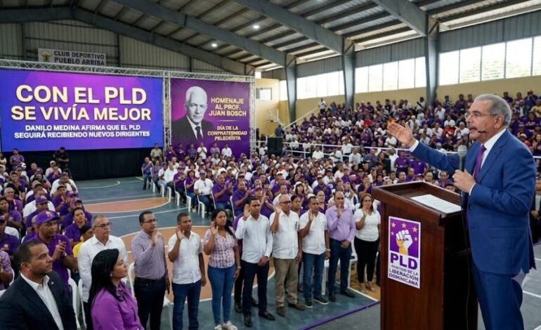Danilo Medina asegura que el PLD seguirá sumando dirigentes: “Con el PLD se vivía mejor”