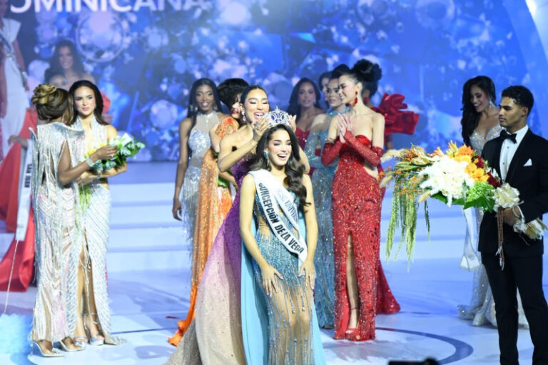 Melissa Núñez conquista la corona de Miss República Dominicana Universo 2026