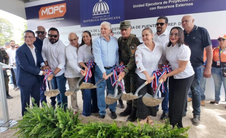 Gobierno inicia construcción del puente sobre el río Artibonito para conectar a Guayajayuco
