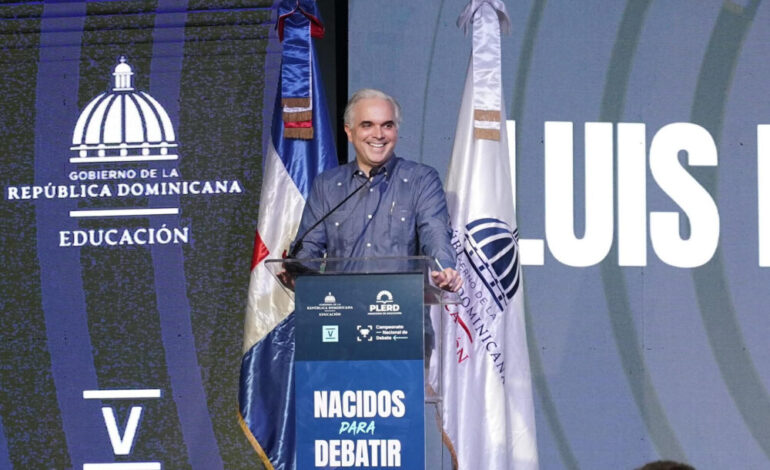 Ministerio de Educación destaca el debate escolar como herramienta para formar ciudadanos críticos y responsables