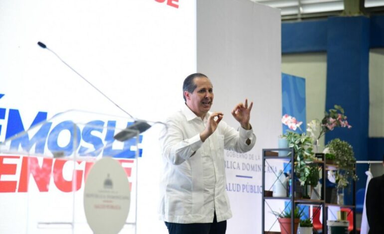 Salud impacta a más de 1.1 millones de personas con campaña contra el dengue
