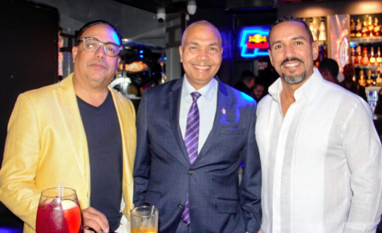 Double Beat reabre sus puertas con una renovada propuesta de entretenimiento
