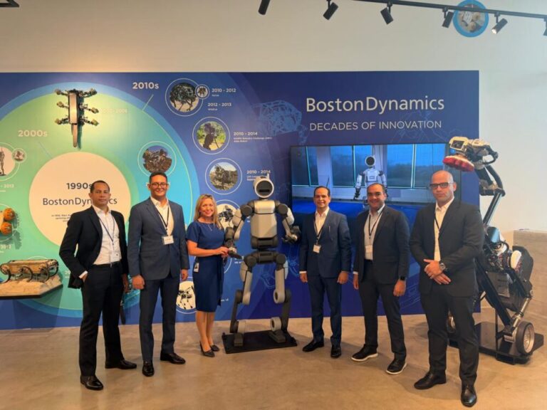 Sistema 911 fortalece cooperación tecnológica con Boston Dynamics para modernizar la respuesta a emergencias