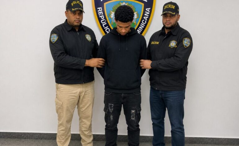 Se entrega joven acusado por muerte de adolescente de 15 años
