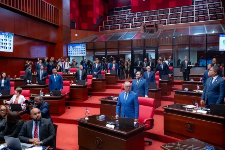 Senado aprueba reforma al Código Penal y ratifica 32 cambios introducidos por los diputados