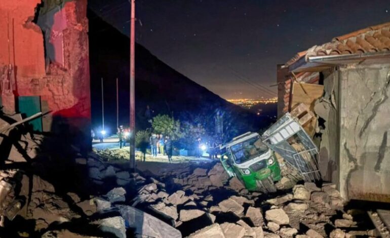 Sismo de 5,5 deja al menos cinco muertos y más de 20 heridos en Perú