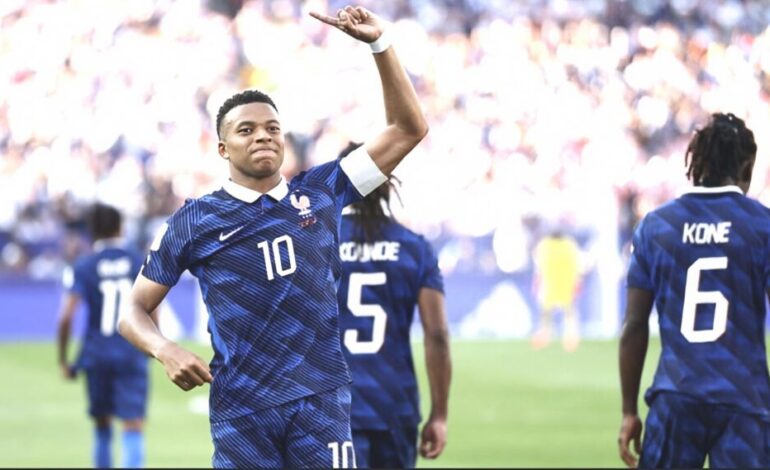 Mbappé mete a Francia en cuartos con gol de penal ante Paraguay