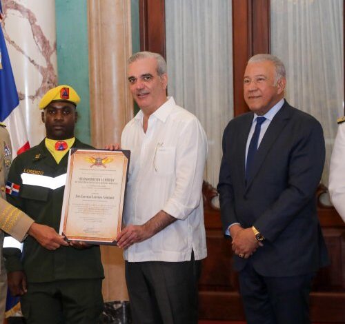 Venezuela honra a República Dominicana como «Héroe Nacional»