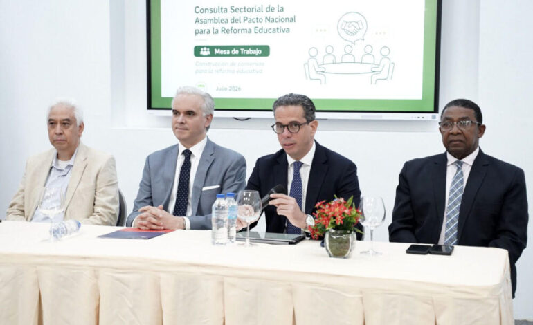 De Camps resalta consenso como base de la transformación educativa