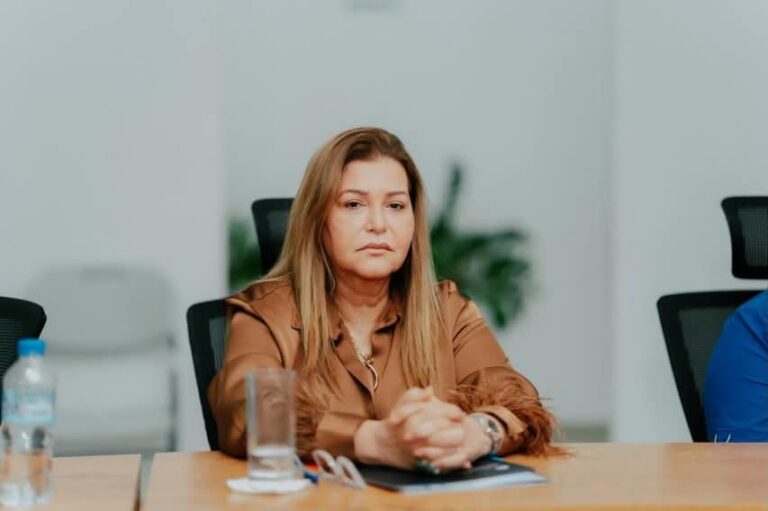 Gobernación defiende la imagen de San José de Ocoa