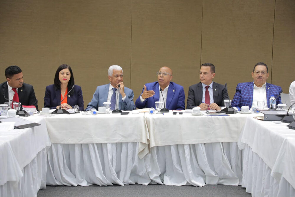 Comisión Bicameral inicia revisión de reformas al Código Penal