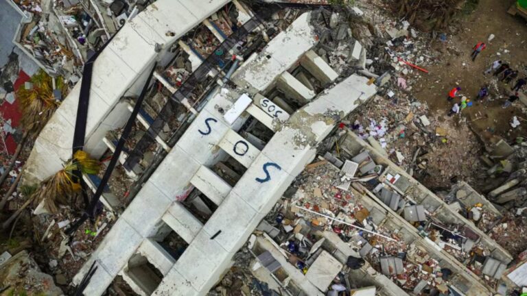 Venezuela supera los 2,500 fallecidos