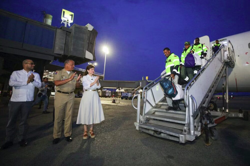 Llegan 84 repatriados desde Venezuela