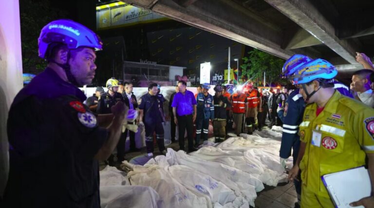 Incendio en pub de Bangkok deja 27 muertos