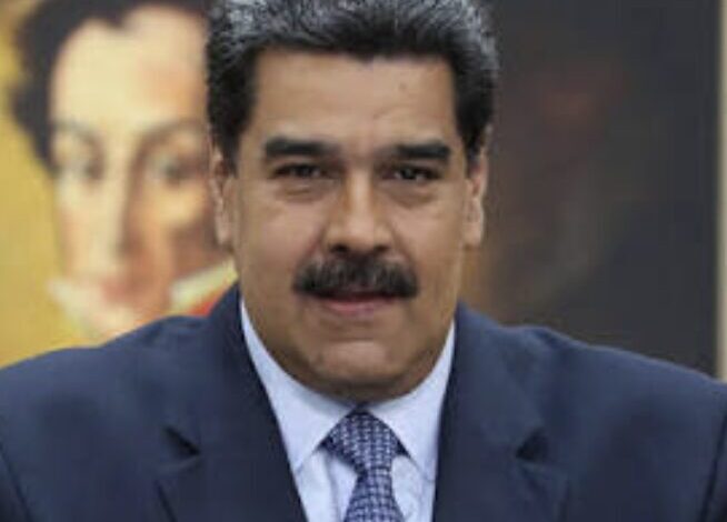 Maduro pide “unión y serenidad” a los venezolanos tras los devastadores terremotos