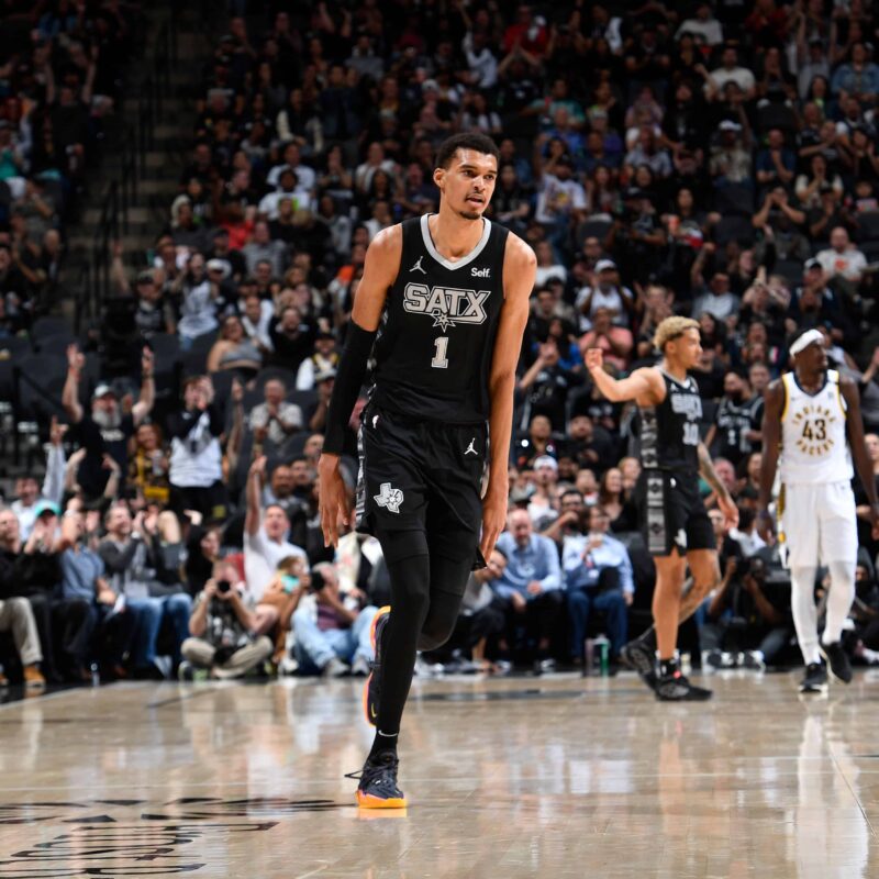 Victor Wembanyama firma histórica extensión con los Spurs por US$252 millones