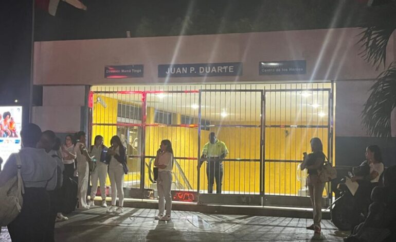 Muere una persona en estación Juan Pablo Duarte; suspenden servicio del Metro de Santo Domingo