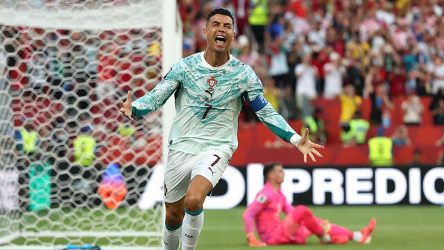 Ronaldo marca y Portugal avanza, pero es sustituido en pleno partido