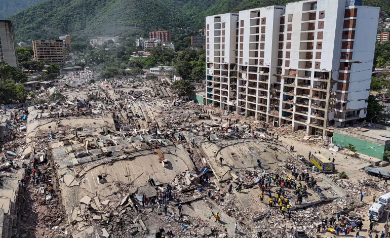 «La tragedia no termina: Venezuela eleva a 4,734 los muertos por los devastadores terremotos».