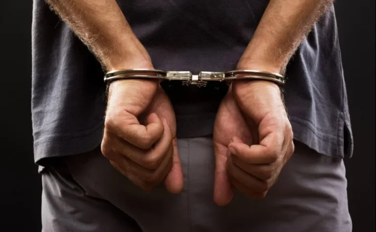 Imponen prisión preventiva a mujer acusada de matar a su hija