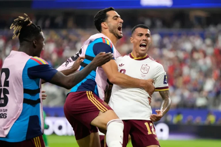 «España silencia a Mbappé y elimina a Francia: jugará la final del Mundial 2026».