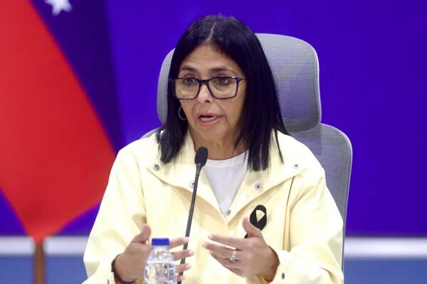 Gobierno de Trump solicita inmunidad judicial para Delcy Rodríguez en demanda de EE. UU.