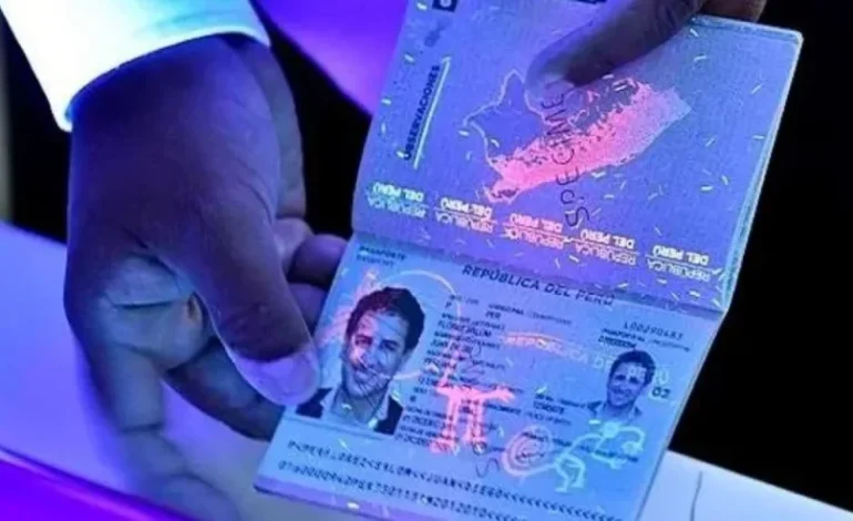 Gobierno permitirá renovar pasaportes en aeropuertos internacionales del país.