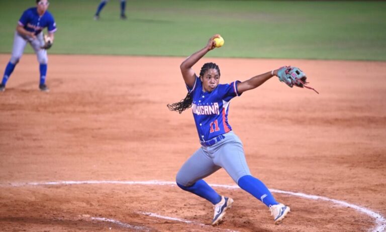 ¡República Dominicana va por las medallas! Softbol femenino clasifica a la Súper Ronda tras vencer a Guatemala