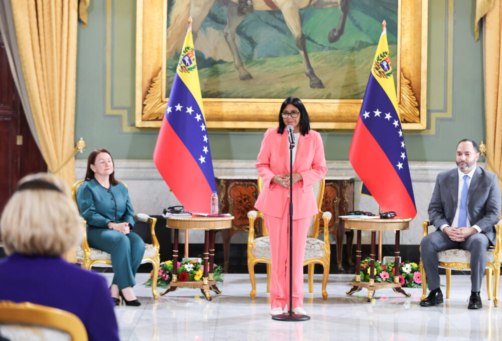 Venezuela impulsa explotación de gas en Campo Lorán con empresas internacionales