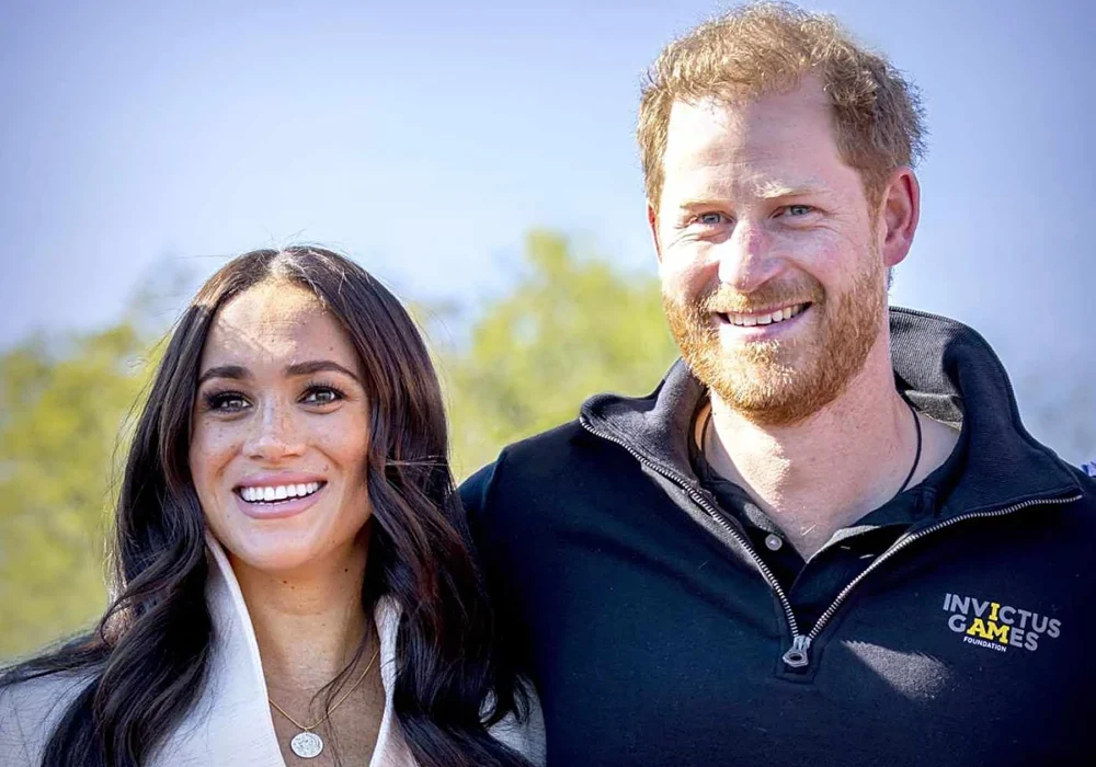 Harry y Meghan regresarían a Reino Unido en medio de dudas sobre su futuro fuera de la monarquía