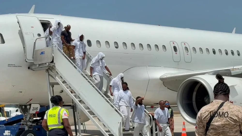 EE. UU. deporta a 161 haitianos en plena crisis de seguridad
