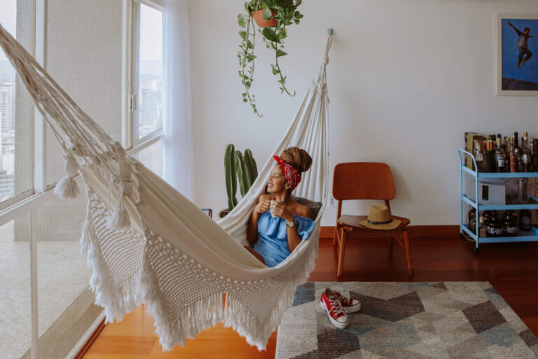 Mujeres lideran el turismo en Airbnb en República Dominicana