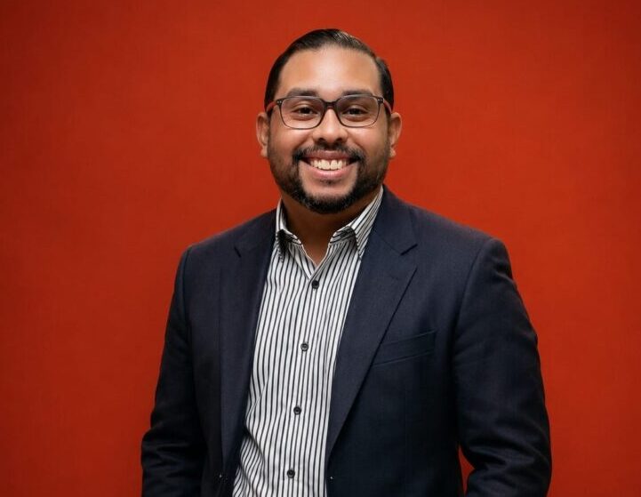 Juan Manuel Tejeda escribe ceremonias de los Juegos Centroamericanos