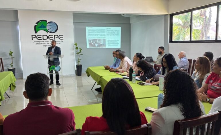 Delegación académica conoce modelo de desarrollo territorial de Espaillat
