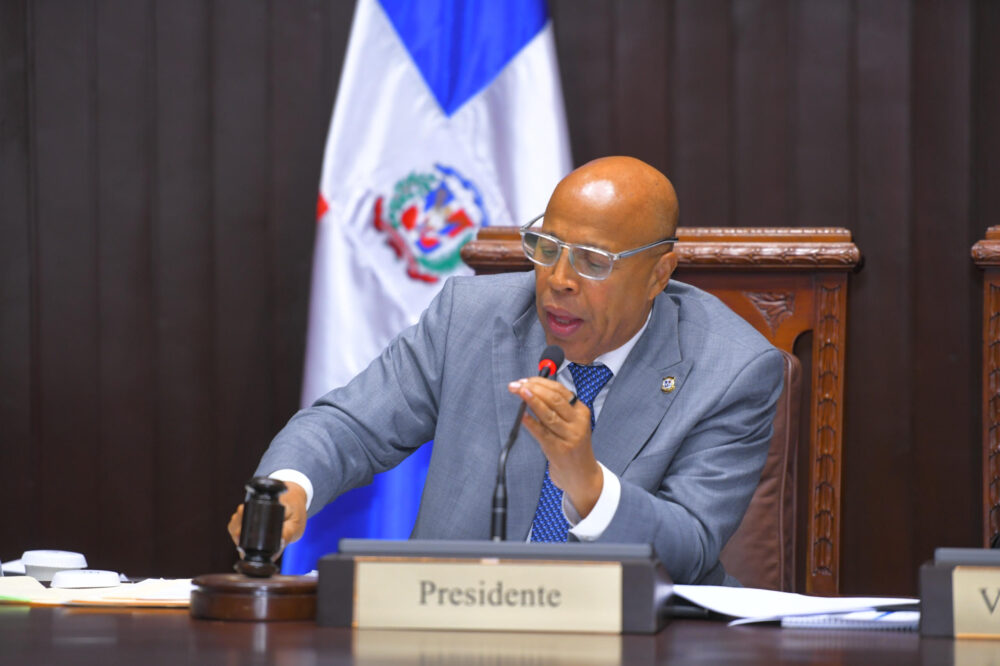 Diputados reconocen a atletas dominicanos medallistas en los Juegos Santo Domingo 2026