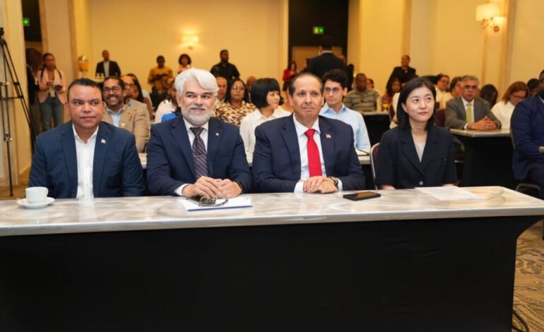 Fortalecen control prenatal para reducir riesgos maternos y neonatales