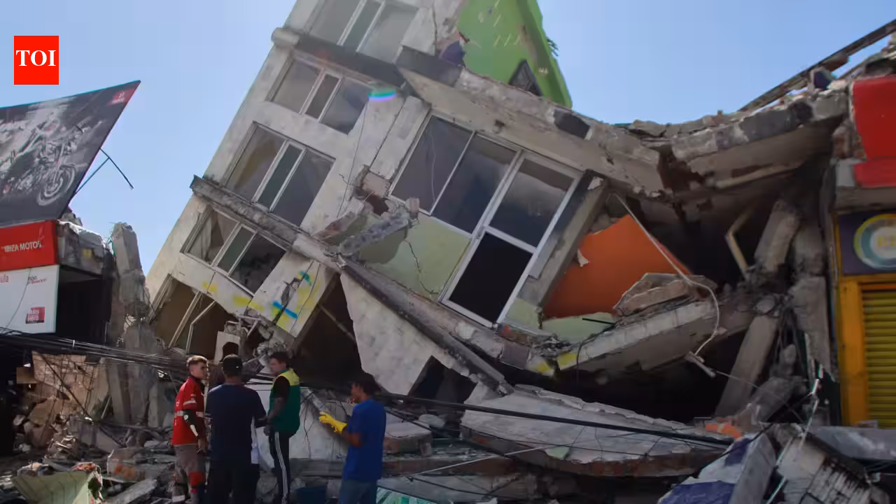 Colombia Hit by Massive 7.4 Earthquake!